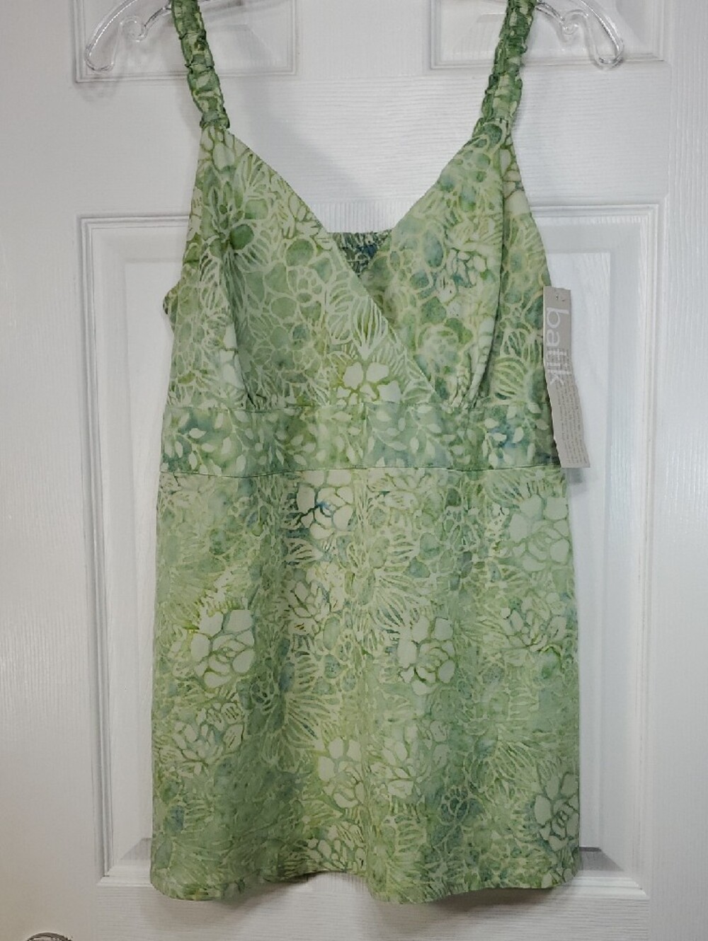 NWT Nomadic Traders Green Flowy Floral Tank Top Babydoll Size Large